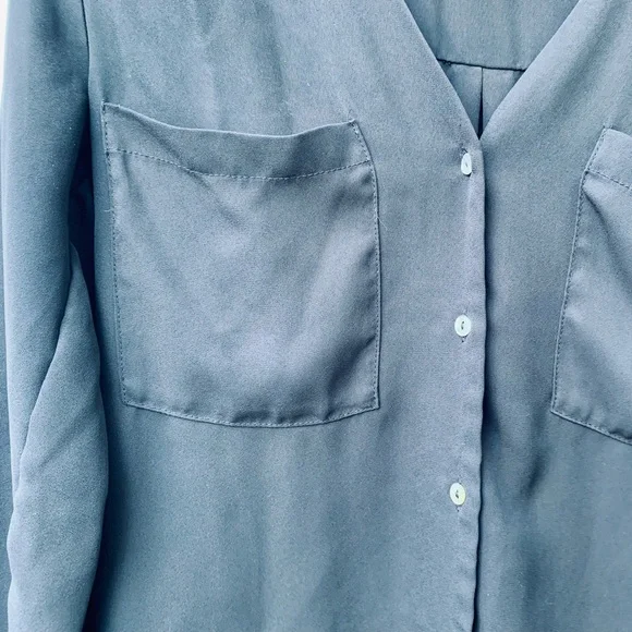 H&M Button-Down Blouse - Picture 3 of 4